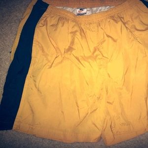 Nike Yellow 2X Shorts // Very roomy and w liner